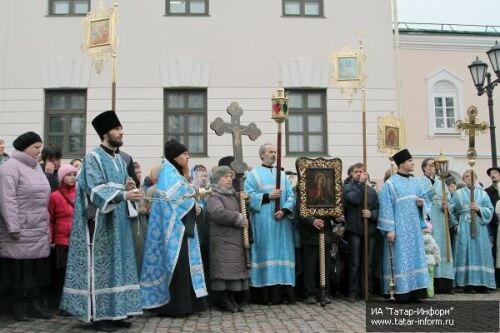 Крестный ход в честь Казанской иконы Божией Матери